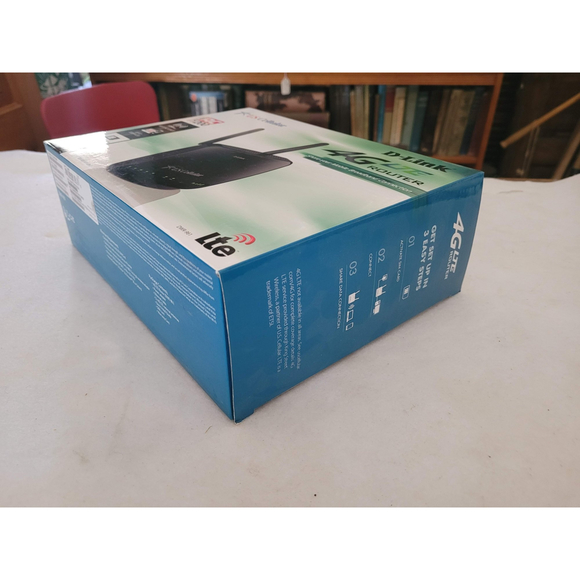 US Cellular DWR-961 D-Link 4G LTE Dual Band Wireless AC1200 High Speed Router - Picture 3 of 9